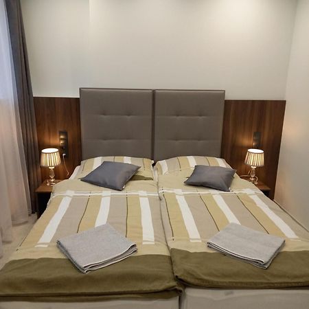 Mini Apartamenty Краков Экстерьер фото