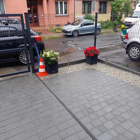 Mini Apartamenty Краков Экстерьер фото